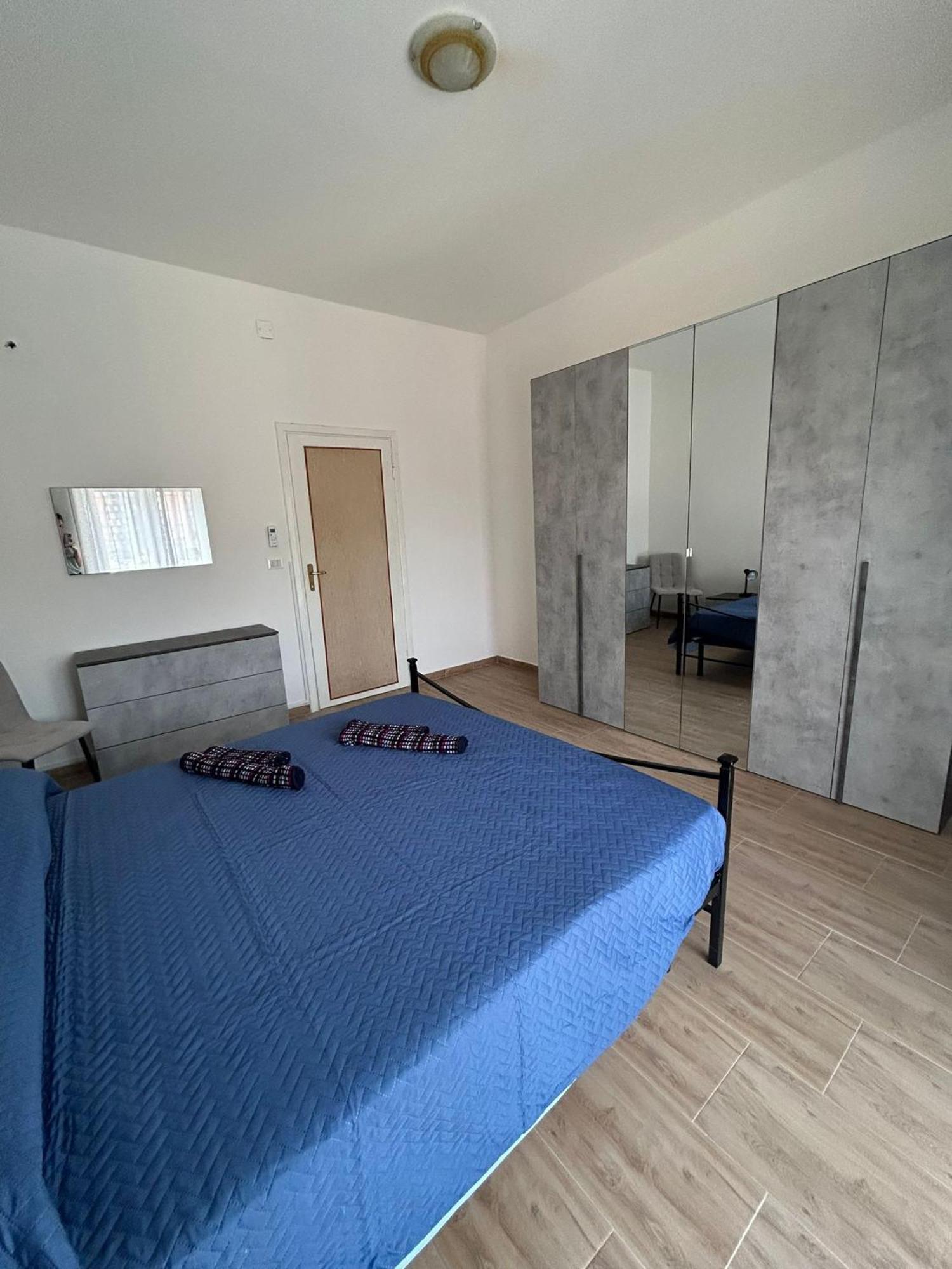 Casa Salerno Apartment Syracuse ภายนอก รูปภาพ
